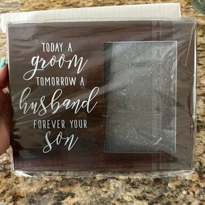 NWT Wedding Frame